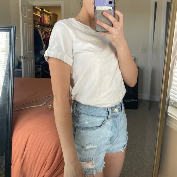 Cuffed white shirt - Picture 2 of 4